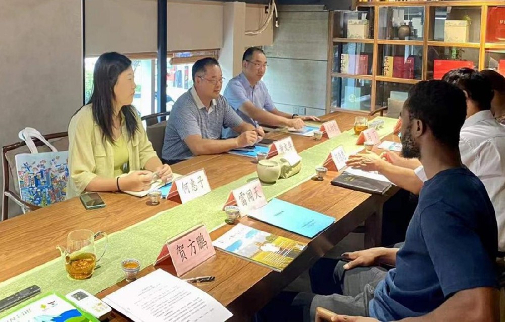 省商務(wù)廳外經(jīng)處調(diào)研、督導(dǎo)岡比亞（湖北）境外經(jīng)貿(mào)合作區(qū)建設(shè)